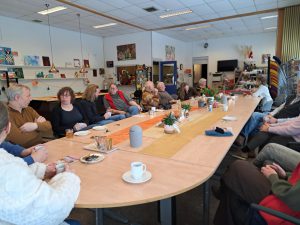 Geslaagde nieuwjaarskoffie in Ontmoetingscentrum Beumerskamp